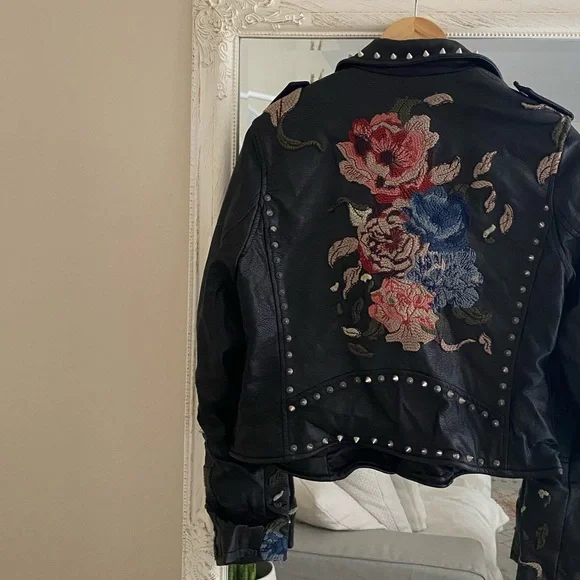 BLANKNYC Flower Studded Faux Leather Jacket - Picture 11 of 11